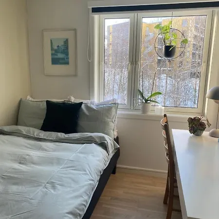 Moderne Leilighet, 3 Sov, Parkering. Apartament *