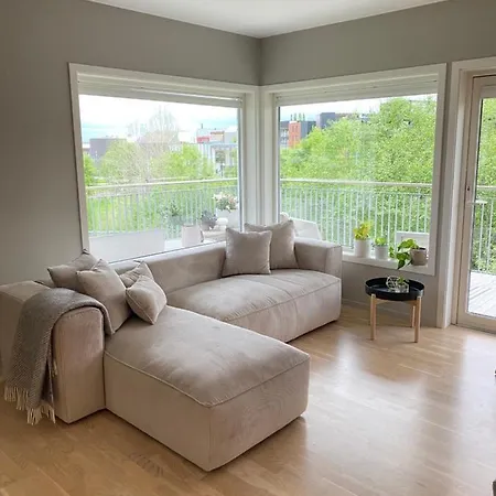 Moderne Leilighet, 3 Sov, Parkering. Apartament Trondheim